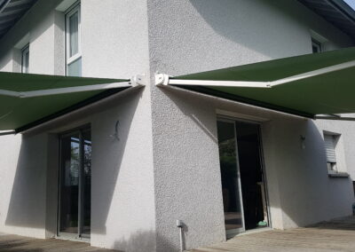 Installation de deux stores bannes Franciaflex FELICIA à Drumettaz-Clarafond
